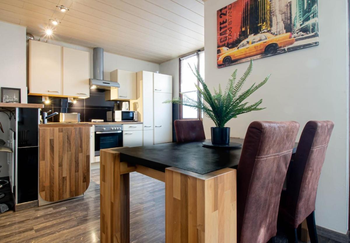 Brooklyn Proche De La Gare Apartment Annecy Bagian luar foto