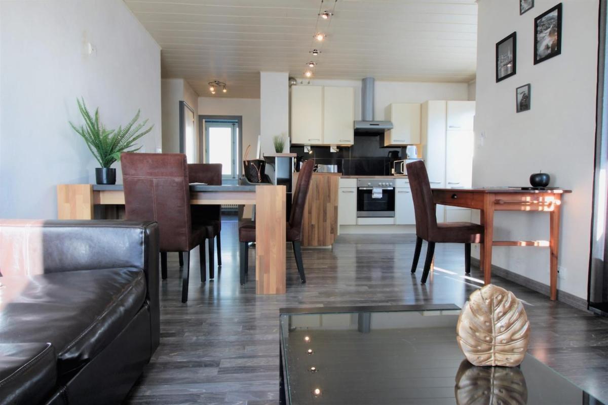 Brooklyn Proche De La Gare Apartment Annecy Bagian luar foto