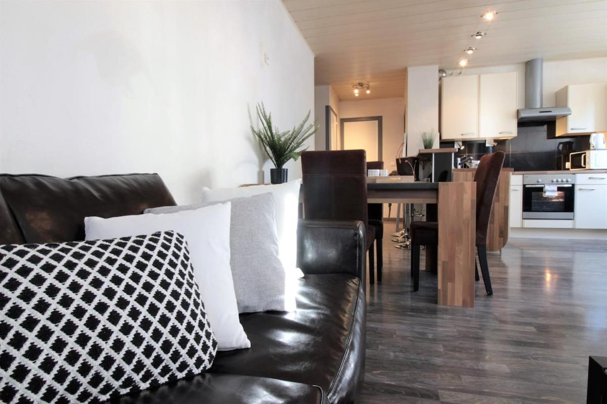 Brooklyn Proche De La Gare Apartment Annecy Bagian luar foto
